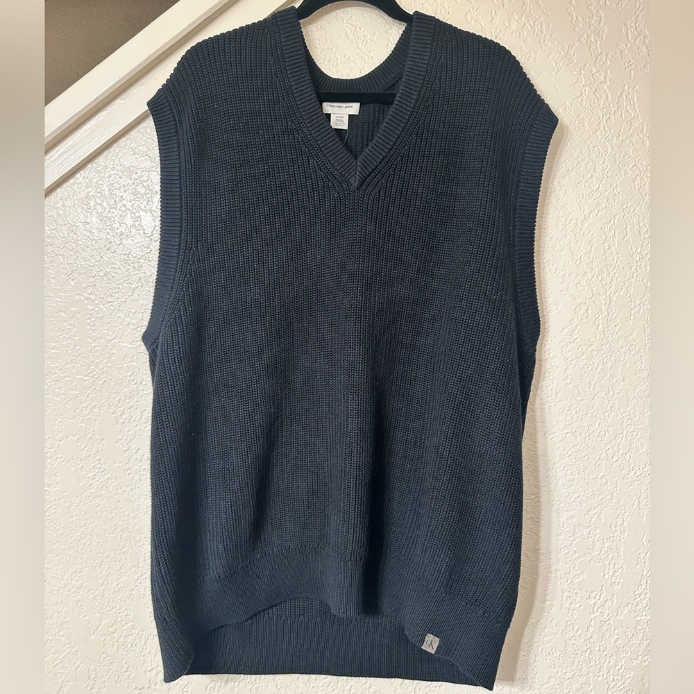 Calvin Klein Men's V-Neck Black Sweater Vest